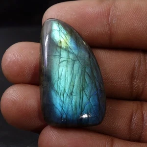 Natürlicher Multi Feuer Labradorit ausgefallene Form Cabochon lose Edelstein 54,00 Karat - Bild 1 von 7