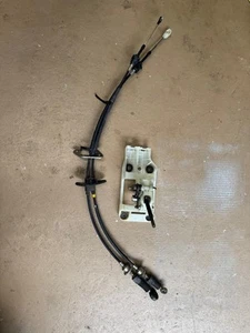 Mitsubishi Lancer Evolution 8/9 5 speed cables and base LHD - Picture 1 of 1
