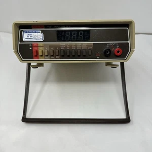 Multímetro digital Keithley 169 (DMM), mide voltaje eléctrico - sin probar - Imagen 1 de 7