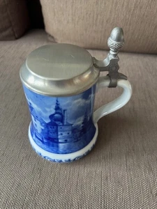 Bierkrug Berlin Design Jahresseidel 1977 Wasserschloss Lembeck in Westfalen - Bild 1 von 7