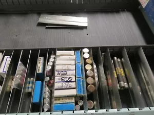 Fusible de 1/2 amplificador Bussmann HVA soplado lento alto voltaje 1000 Vac - Imagen 1 de 4