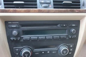 Audio Equipment Radio Am-fm-cd Receiver Fits 08-09 BMW 128i 534140 - Picture 1 of 12