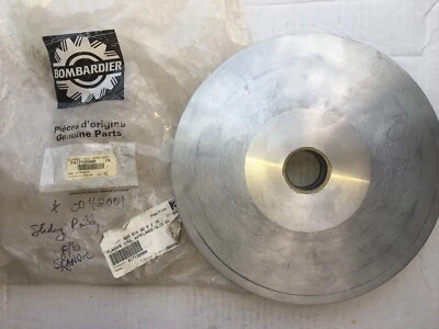 SKI-DOO Slider Pulley 417-1209-00 Clutch Flange SKANDIC SWT Rotax 500 -> OEM NEW - Image 1 of 4