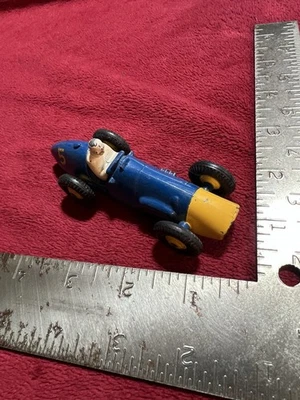 Vintage Dinky Toys Blue #23H Ferrari Racer #5. - Image 1 of 4