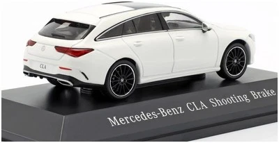 Mercedes CLA Shooting Brake (X118) 2019 polarweiß 1:43 - Händlermodell - sehr g - Bild 1 von 2