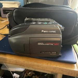 Panasonic PV-L691D Palmcorder PARTS ONLY - Not Tested No Battery - With Case - Picture 1 of 4