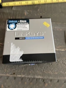 Linksys Model SD216 ver. 2 16-Port 10/100 Desktop Network Switch Cisco System dc - Picture 1 of 4
