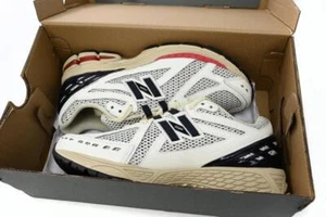 New Balance 1906R graurot Herrengröße - Bild 1 von 5