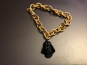AVON VINTAGE CHILDS CHARM BRACLET W/DARTH VADER - Picture 1 of 6
