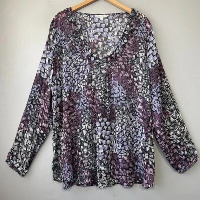 Blusa romántica gótica gris púrpura oscuro transparente TravelSmith talla grande 2X caprichosa Foto 1 de 4