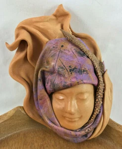Mini 6" Sculpted Leather Face Decorative Wall Hanging Artist Emi Signed 2002 - Bild 1 von 8