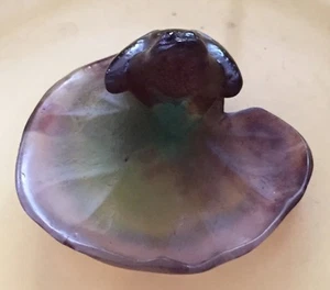 Daum France Pate de Verre Deverre Frog on Lily Pad SIGNED - Picture 1 of 10