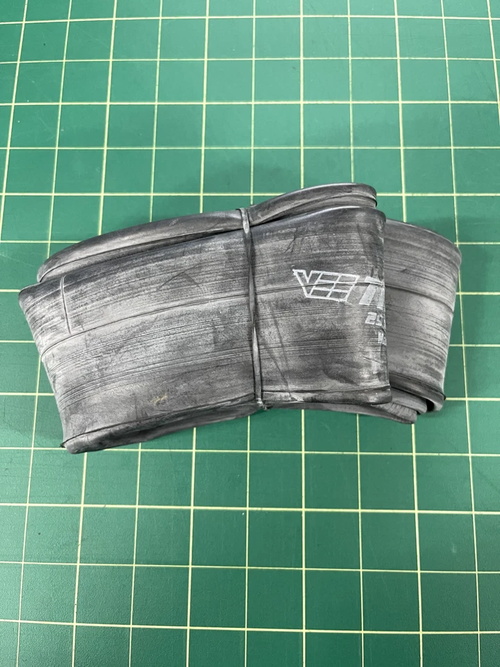 Vee Tire 29 x 2.60 - 3.25 Bicycle Inner Tube Schraeder, E-Bike Ready