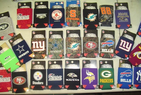 U PICK 1 or 2ct lot Team Logo Can Coolie Holder NFL MLB Beer Tailgate Party Gift Cover