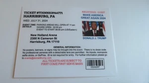 DONALD TRUMP, 07-31-2024, HARRISBURG, PA EVENT RALLY, NEW HOLLAND ARENA PA - Bild 1 von 2