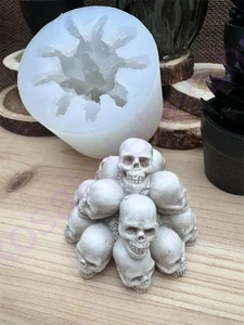 Molde de silicona para manualidades calaveras pequeñas apiladas hecho a mano - Imagen 1 de 10