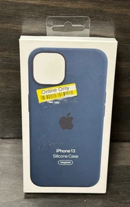 NEU Original OEM Apple iPhone 13 Silikon Case mit MagSafe MM293ZM/A - Abyssblau - Bild 1 von 3