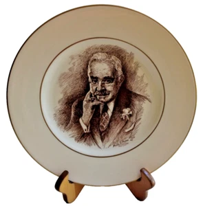 SAMMLERSTÜCK 10" TELLER 1953 "MILTON S HERSHEY" 50 JAHRE JUBILÄUM GOLDRAND - Bild 1 von 3