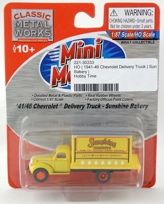 HO Scale '41/'46 Chevrolet Delivery Truck - Sunshine Bakery - Mini Metals #30333 - Image 1 of 2