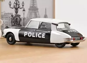 Citroen ID 19 - Limited 150 - 1959 - Police - Norev 1:12 - Picture 1 of 1