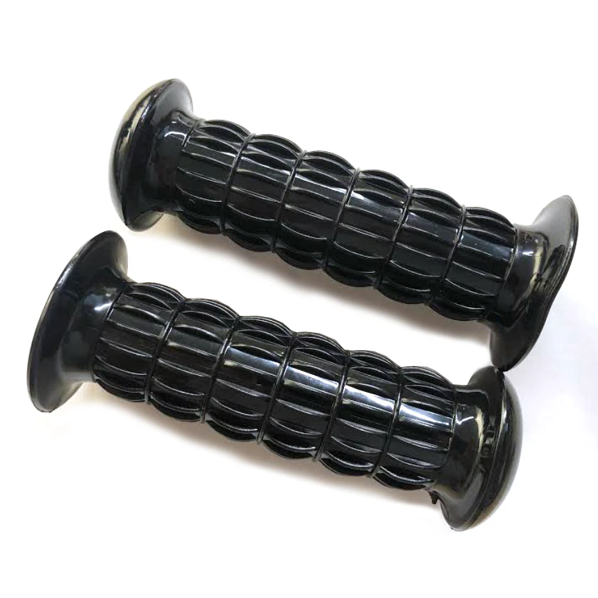 Classic Kawasaki Handlebar grips. Closed End. Fits  S1, S2 and S3 Foto 1 de 1