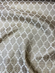 "Crema/Oro Metálico Jacquard Brocado Floral Flor Artesanal 47""" - Imagen 1 de 5