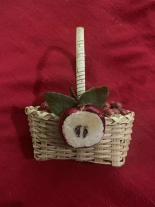 Miniatur Apfel Weidenkorb - Bild 1 von 3