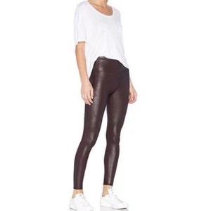 Spanx Faux Leather Leggings Women’s M Plum Purple Burgundy Shiny Texture 2437 - Picture 1 of 13