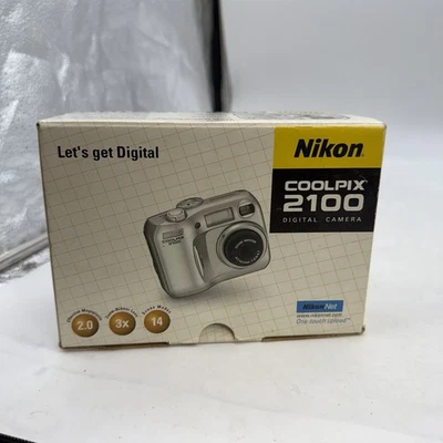 Nikon Coolpix 3200 E3200 Zoom Nikkor 5.8-17.4mm Compact Digital Camera - Image 1 of 4