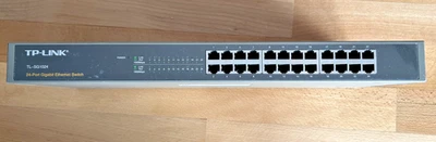 Switch Ethernet 24 porte Gigabit TP-LINK TL-SG1024 - Immagine 1 di 3