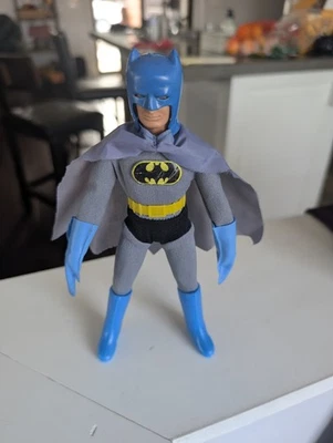 Raro Mego Batman 1972 Capucha Extraíble Completa Original Excelente Foto 1 de 4