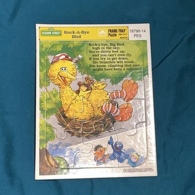 Vintage Golden 1989 Rock-A-Bye Bird Sesame Street Big Bird Frame Tray puzzle - Image 1 of 4