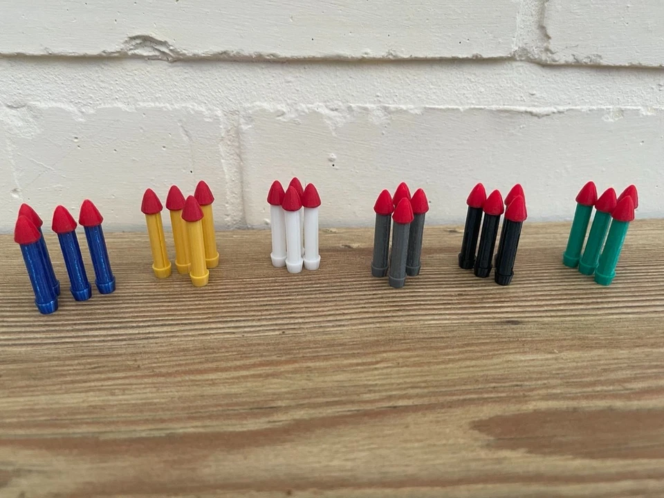 Dinky SHADO 2 104 SPV reproducción OVNI misil de plástico x4