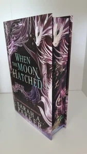 Sarah A. Parker When the Moon Hatched Locked Library Edition - Bild 1 von 3