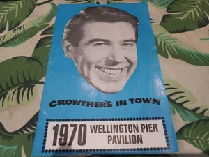 Vintage 1970 Leslie Crowther Wellington Pier Pavilion Great Yarmouth Programme - Picture 1 of 3