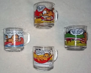 SET 4 BICCHIERI GARFIELD ODIE EXC! Bicchiere tazza McDonald's JIM DAVIS del 1978 - Foto 1 di 4