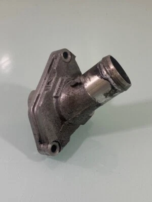 09-16 NISSAN 370Z ROADSTER 3.7L CARCAÇA DO TERMOSTATO DO MOTOR USADA FABRICANTE DE EQUIPAMENTO ORIGINAL B1 ☑️ - Imagem 1 de 4