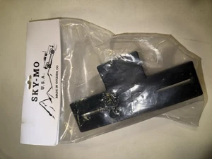 SKY-MO 20166A For 2014-2018 Silverado Sierra Console Radio Mount - Picture 1 of 3