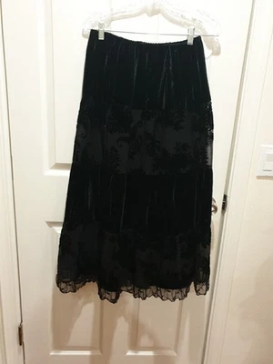 Chico's Boho Campesino Gótico Folclórico Terciopelo Joni Falda Talla 1 Negro Metálico En Niveles  Foto 1 de 4