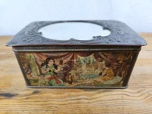 ANTIQUE HUNTLEY & PALMERS “QUEEN OF INDIA” BISCUIT TIN MIRRORED LID c. 1900-1910 - Picture 1 of 24