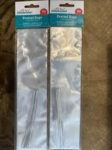 Brezel Taschen 2,25 x 9,75 klar mit Krawatten Prominente Frauen im Besitz - Bild 1 von 3