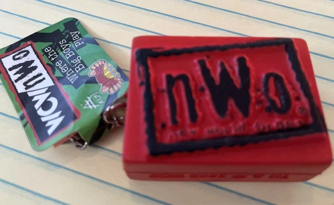 Vintage NWO Wolfpack / NWO/WCW  Keychain Keyring Wrestling Lot of 3! Cover