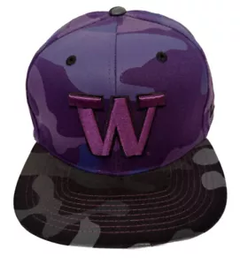 Zephyr NCAA Washington Huskies RARE “Militia" Camo Flat Bill SnapBack Hat NWT - Picture 1 of 6