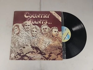 COUNTRY GIANTS Vol.2  Johnny Cash, Sammi Smith,Jim Reeves+ on Vinyl Record - Picture 1 of 2