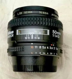 Nikon AF Lens 50mm F 1.4 - Picture 1 of 6