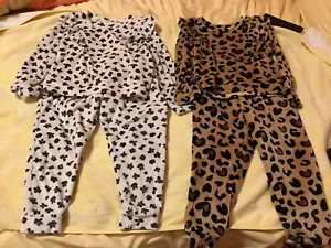 V-JessicaSimpson Lot of 2 Girls Velour pantsets Size 4/4T EUC - Picture 1 of 5