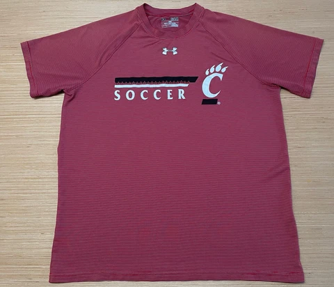 Men’s Under Armour Cincinnati Bearcats Soccer T-Shirt Size Adult Small - Medium Cover