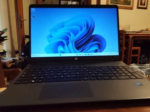 HP Notebook 8/256 Gb SSD (Win11) 15,6'' anno 2022 - Imagen 1 de 6