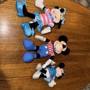 Minnie and Mickey plush - Picture 1 of 2