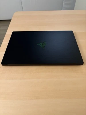 Razer Blade 15 Base 120Hz FHD i7-10750H 2.60GHz 16GB 256GB SSD GTX 1660 Ti - Image 1 of 4